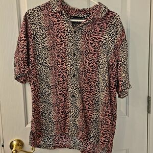 Leopard Print Short Sleeve Top